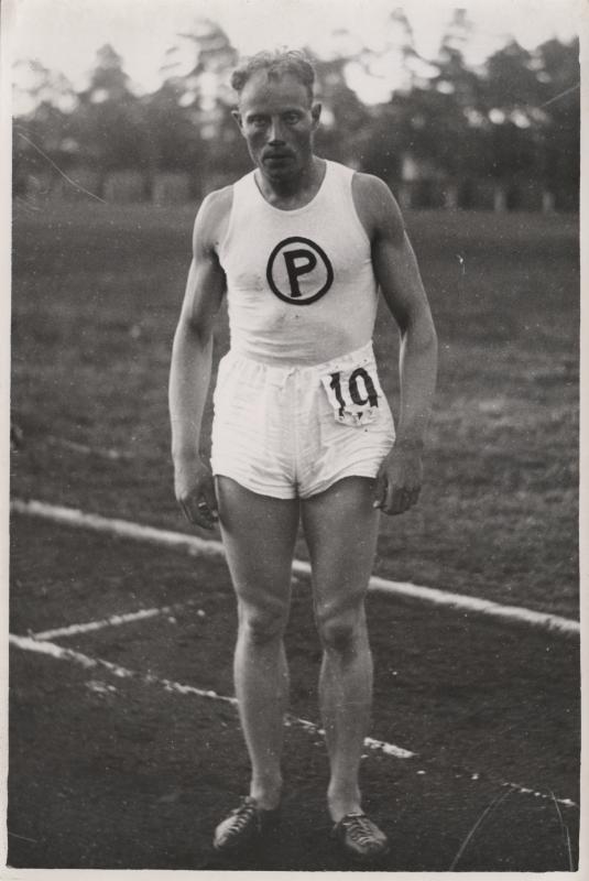 Ladataan&nbsp;Paavo Yrjölä