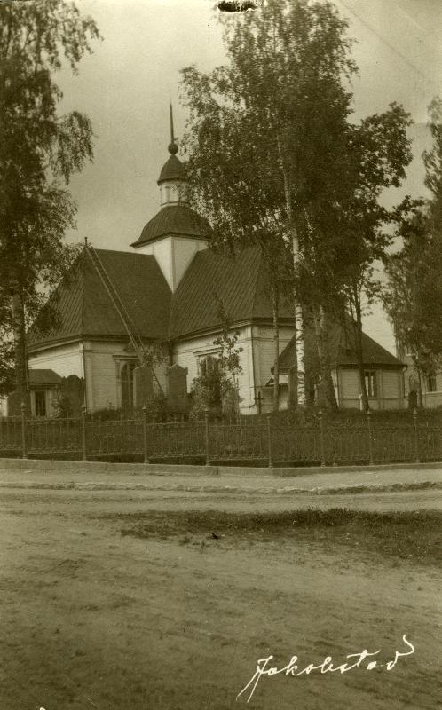 Esikatselukuva: Pietarsaaren kirkko
	
		Puukirkko