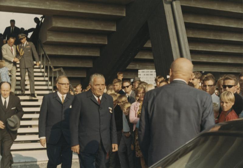 Esikatselukuva: Urho Kekkonen Kalevan kisoissa
	
		Urho Kekkonen Kalevan kisoissa Porissa 13.8.1967.