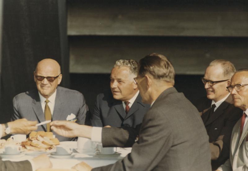 Esikatselukuva: Urho Kekkonen Kalevan kisoissa
	
		Urho Kekkonen Kalevan kisoissa Porissa elokuussa 1967. Kekkosen vieressä Porin kaupunginjohtaja O...