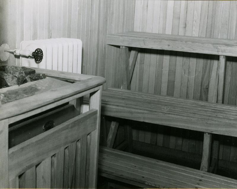 Esikatselukuva: M/S Finneagle
	
		Henkilökunnan lehden 3/1962 kuvateksti: "Toinen saunoista sijaitsi herrasväen kerroksessa ja...