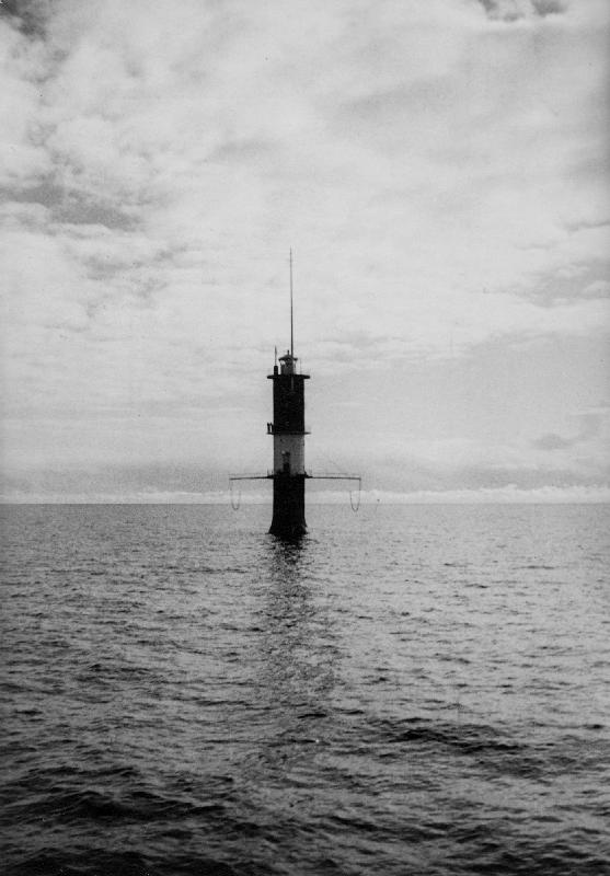 Esikatselukuva: Kalbådagrundin radiomajakka
	
		Kalbådagrundin radiomajakka. Majakka valmistui 1953.