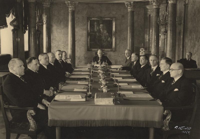 Esikatselukuva:&nbsp;Kallion IV hallitus
	
		Kallion IV hallitus yhteiskuvassa Valtioneuvoston linnassa.