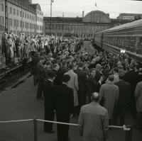 Esikatselukuva: Nikita Hrustsov saapuu Helsinkiin
	
		Neuvostoliiton pääsihteeri Nikita Hrustsovin matka Urho Kekkosen 60-vuotissyntymäpäiville 2.9.196...