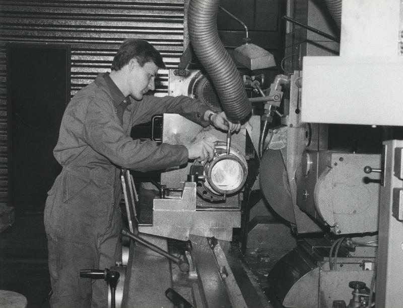 Esikatselukuva: Iskukone Oy
	
		Salpakankaan teollisuusalue
Teollisuusviikko -lehti 35/1983