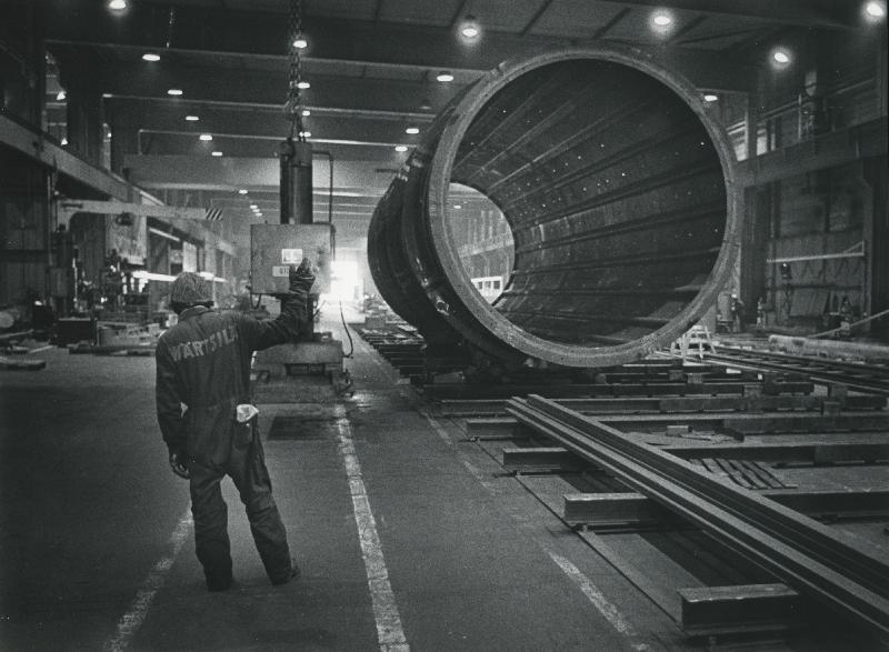 Esikatselukuva: Metalliteollisuus
	
		Valokuvaaja Veli-Matti Bruun, II palkinto Mustavalkoiset valokuvat 1979.
Taloudellinen Tiedotust...