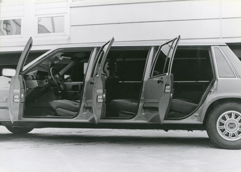 Esikatselukuva: Volvo limusiini