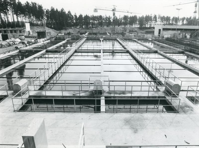 ???resource.thumbnail???: Espoon Suomenojan puhdistuslaitos
	
		Kuvateksti: Jätevesien puhdistuksessa kalkki on tavallisin saostusaine Suomessa.