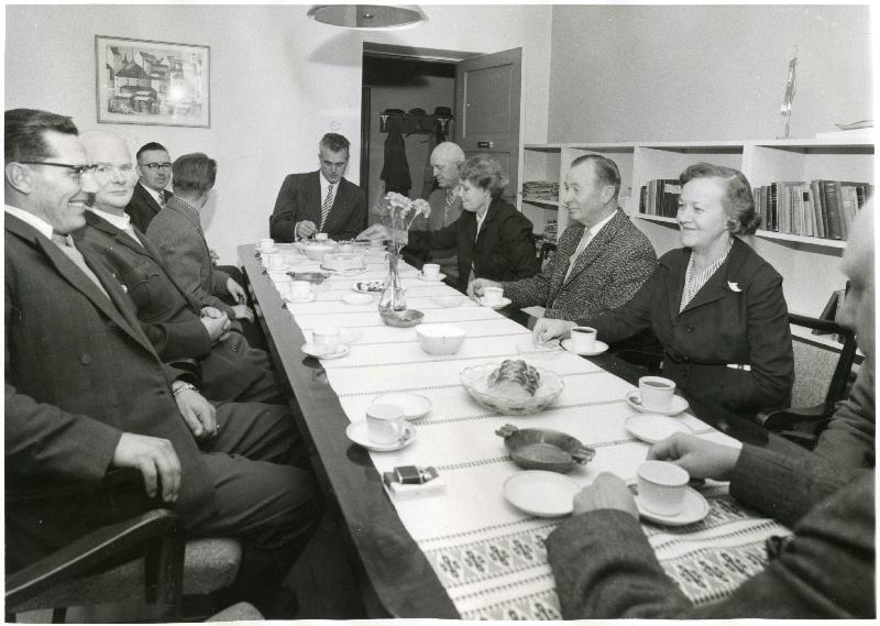 Esikatselukuva: Kahvitilaisuus työnjohtaja Tuovisen 40. palvelusvuoden kunniaksi
	
		19.10.