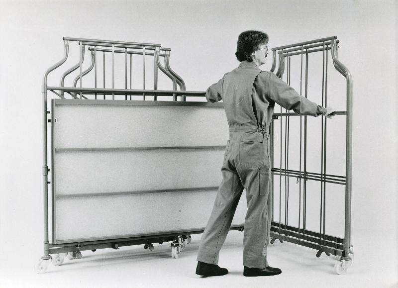 Ladataan&nbsp;Corletti-häkkivaunu