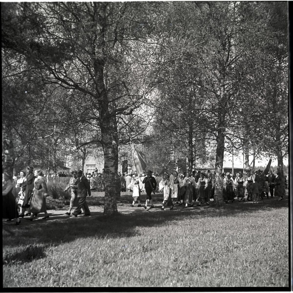 Thumbnail: "Malax sångfest, feståg genom prken".