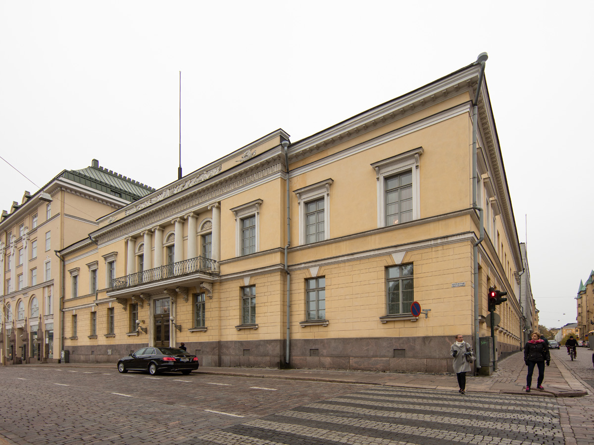 ???resource.thumbnail???: "Smolna", inofficiellt namn.
	
		"Smolna", inofficiellt namn. Smolna kallas Statsrådets festvåning på Södra esplanaden. ...