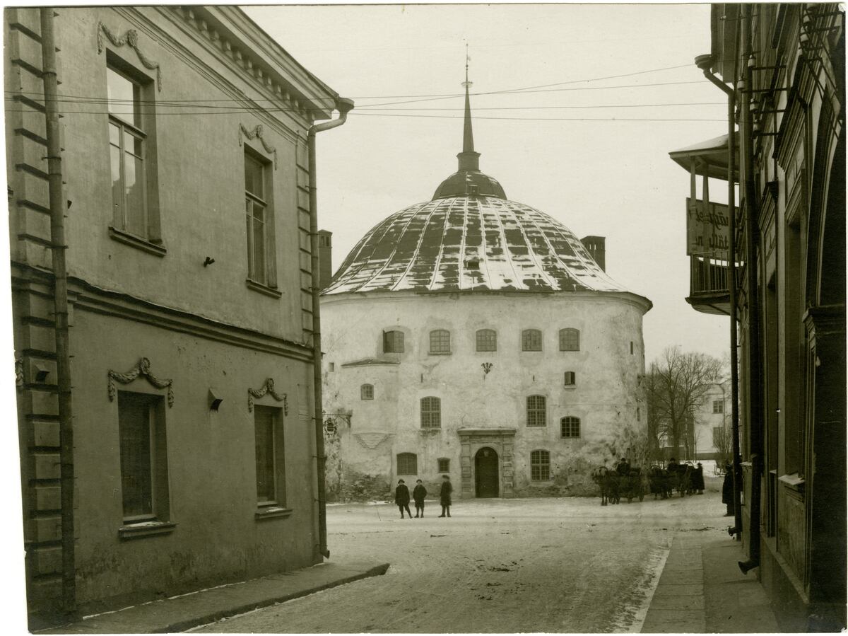 ???resource.thumbnail???: Runda tornet i Viborg på 1920-talet.