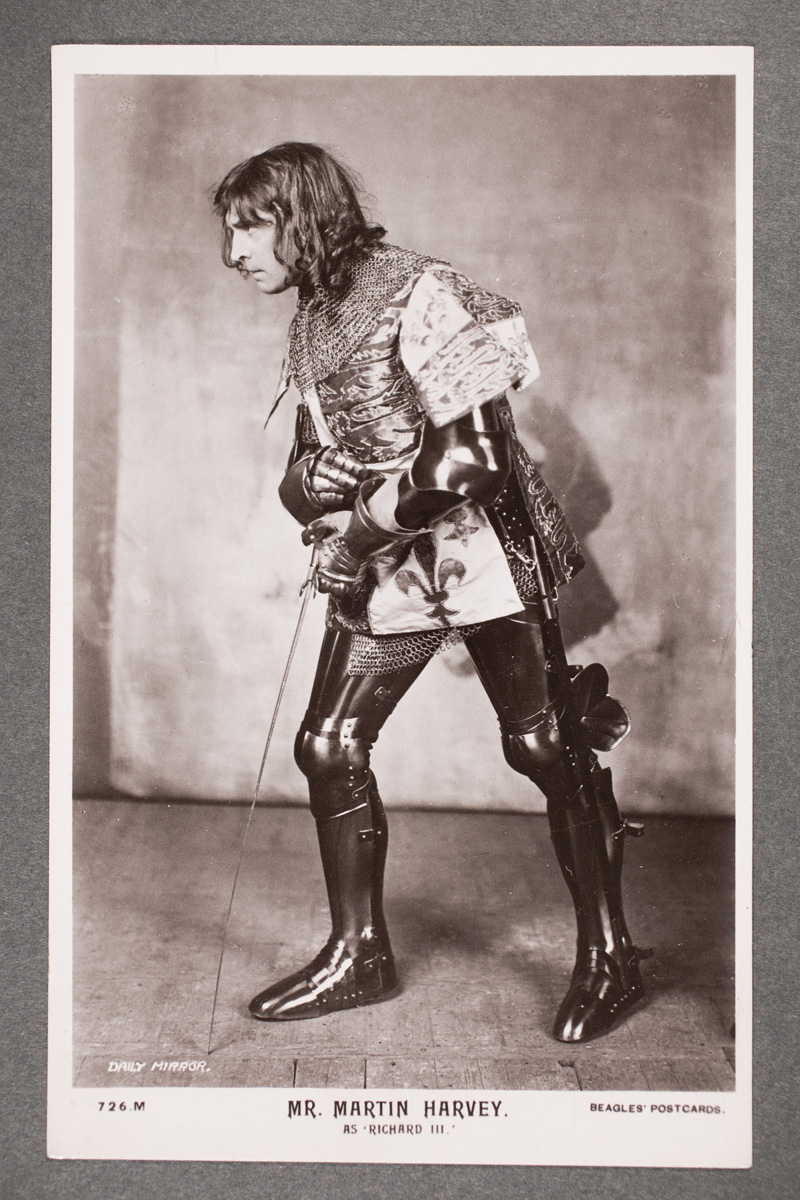 ???resource.thumbnail???: Martin Harvey (1863-1944), engelsk skådespelare, som ...
	
		Martin Harvey (1863-1944), engelsk skådespelare, som i titelrollen i "Richard III" av W...