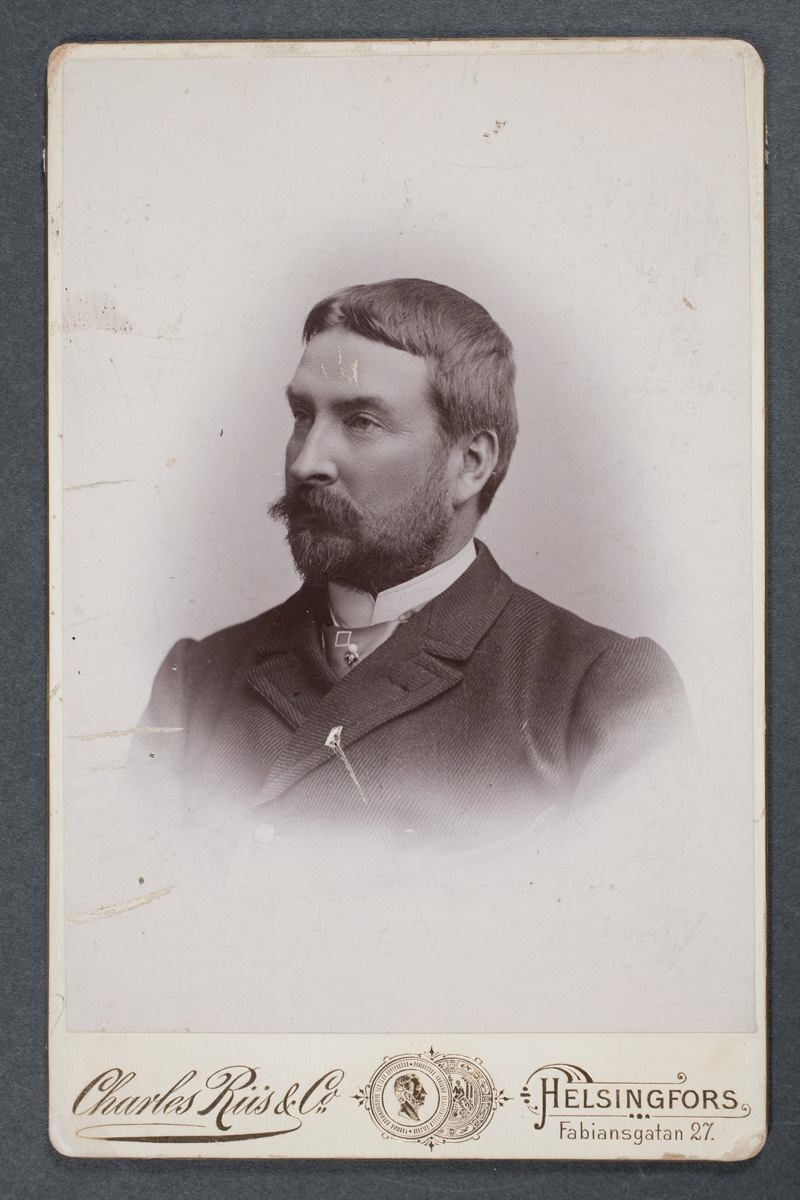Esikatselukuva: Rafael Hertzberg (1845-1896), författare, översättare, historiker, ...
	
		Rafael Hertzberg (1845-1896), författare, översättare, historiker, affärsman, uppfinnare och publ...